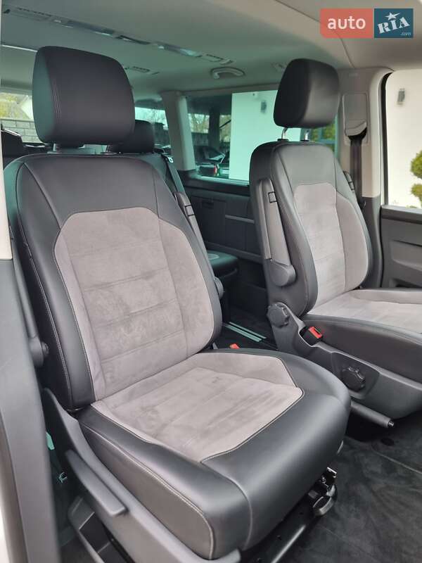 Мінівен Volkswagen Multivan 2020 в Радивиліві