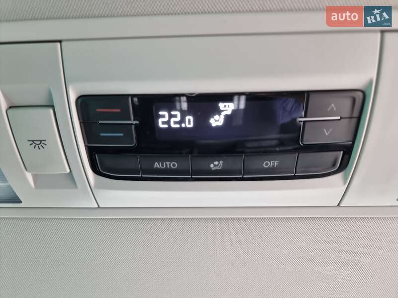 Мінівен Volkswagen Multivan 2020 в Радивиліві