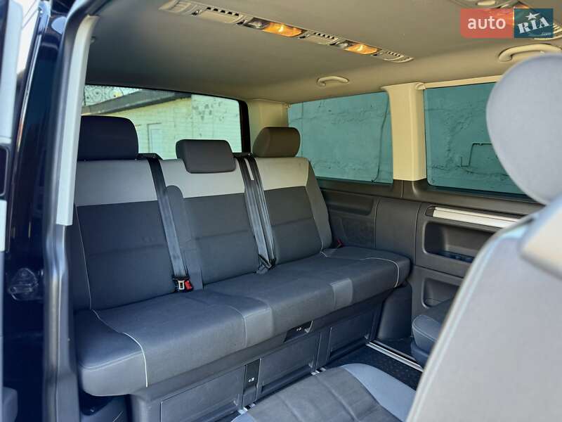 Мінівен Volkswagen Multivan 2013 в Дніпрі
