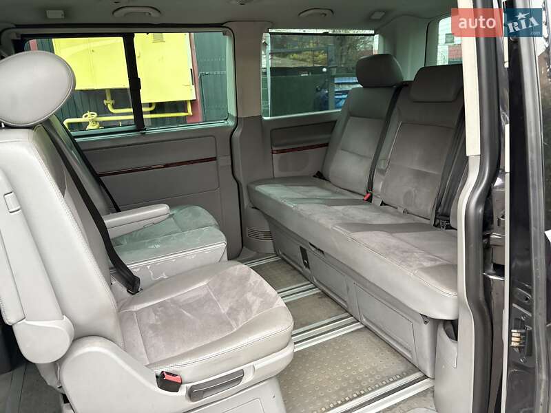 Мінівен Volkswagen Multivan 2006 в Києві