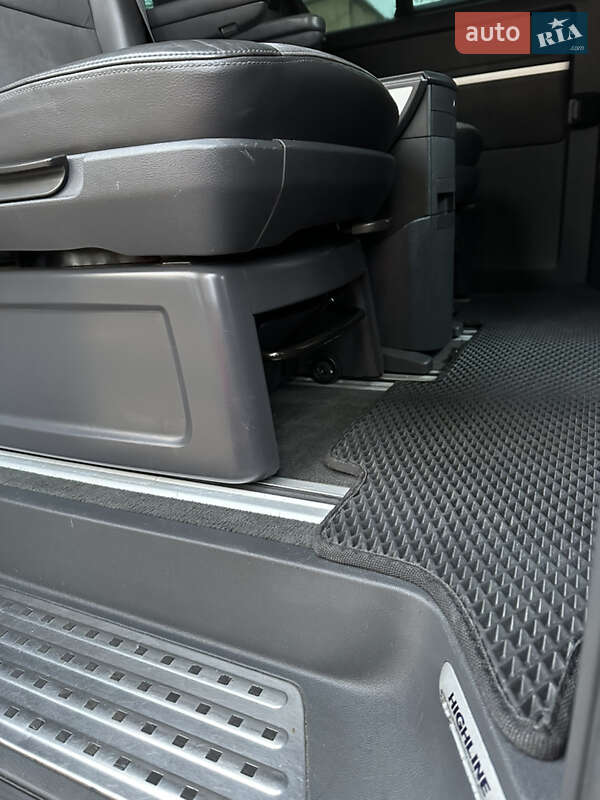 Минивэн Volkswagen Multivan 2011 в Харькове фото 54 Минивэн Volkswagen Multivan 2011 в Харькове