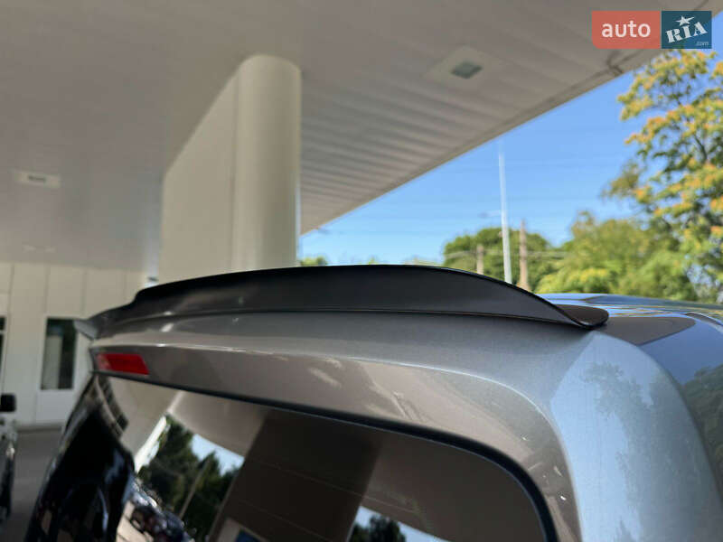 Мінівен Volkswagen Multivan 2017 в Чернівцях фото 11 Мінівен Volkswagen Multivan 2017 в Чернівцях