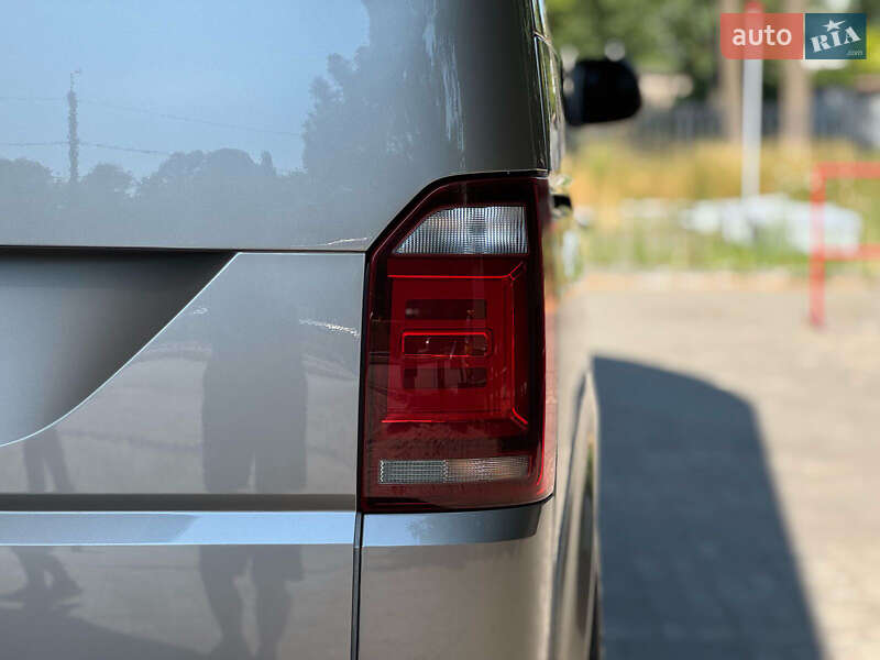 Мінівен Volkswagen Multivan 2017 в Чернівцях фото 15 Мінівен Volkswagen Multivan 2017 в Чернівцях