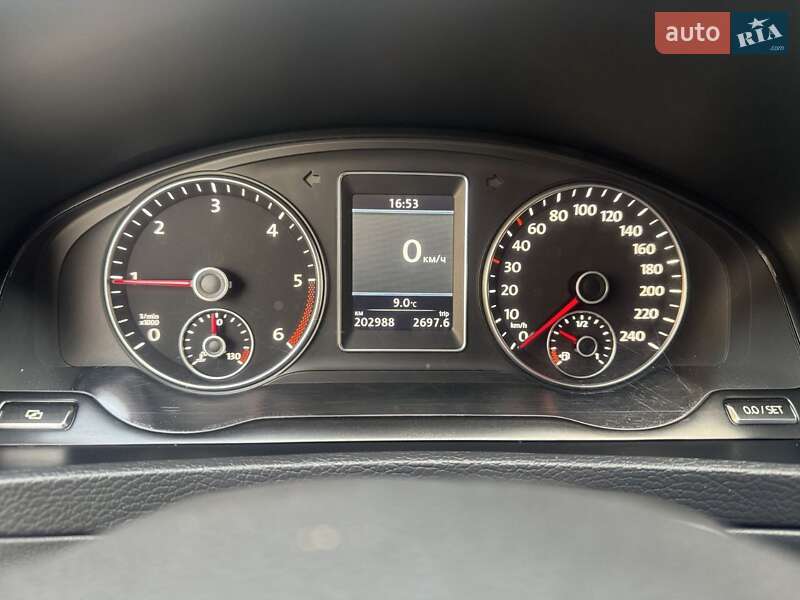 Мінівен Volkswagen Multivan 2011 в Новояворівську фото 20 Мінівен Volkswagen Multivan 2011 в Новояворівську