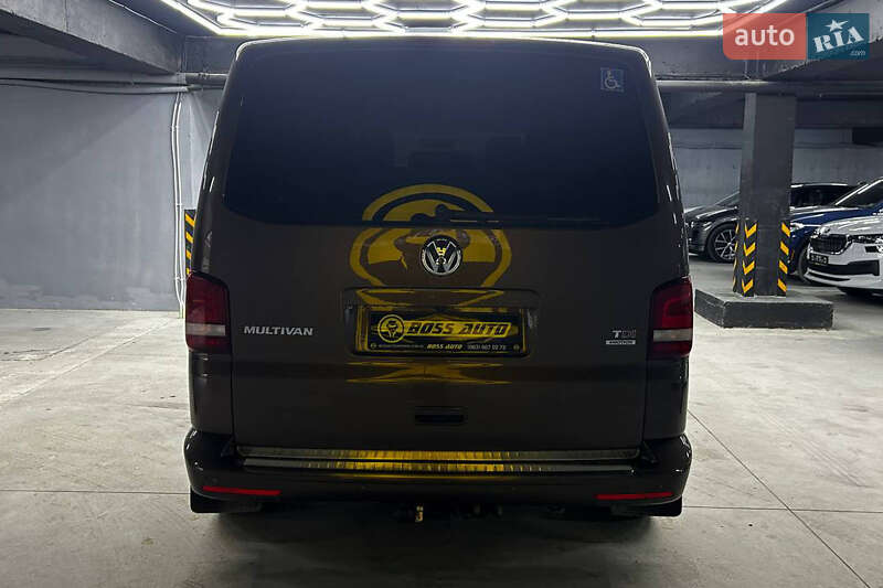 Мінівен Volkswagen Multivan 2015 в Чернівцях фото 5 Мінівен Volkswagen Multivan 2015 в Чернівцях