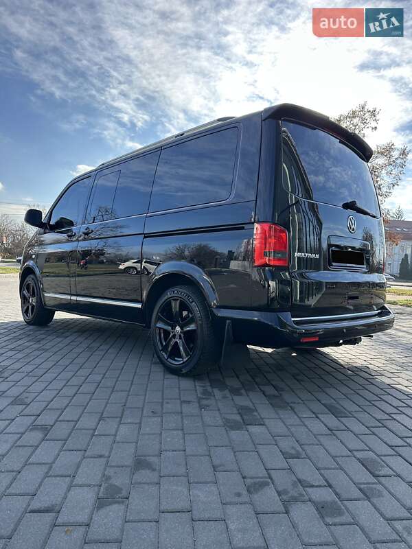 Минивэн Volkswagen Multivan 2011 в Киеве