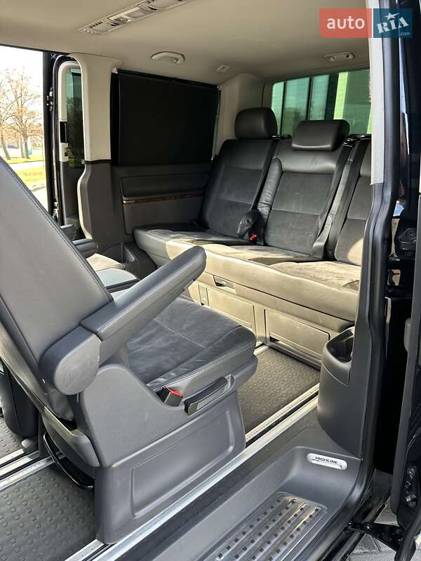 Минивэн Volkswagen Multivan 2011 в Киеве