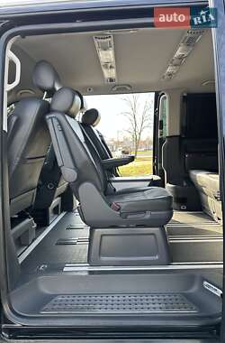 Минивэн Volkswagen Multivan 2011 в Киеве