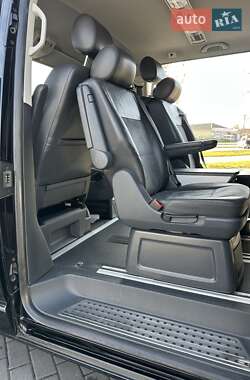 Минивэн Volkswagen Multivan 2011 в Киеве