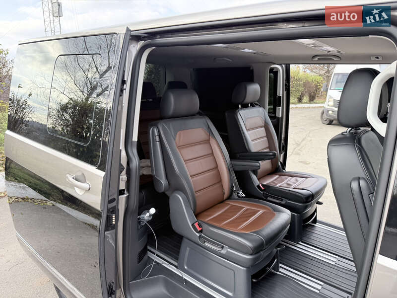 Минивэн Volkswagen Multivan 2020 в Киеве фото 17 Минивэн Volkswagen Multivan 2020 в Киеве