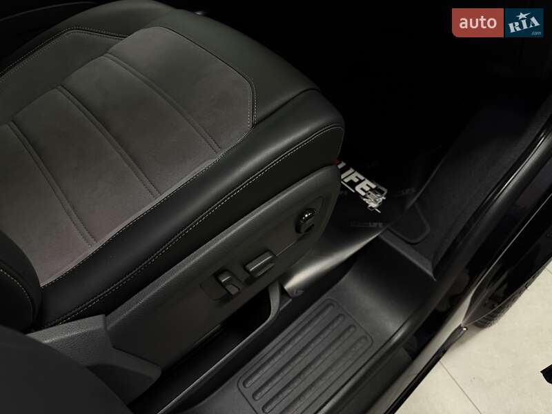 Минивэн Volkswagen Multivan 2024 в Тернополе фото 61 Минивэн Volkswagen Multivan 2024 в Тернополе