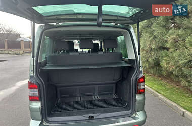 Минивэн Volkswagen Multivan 2003 в Киеве
