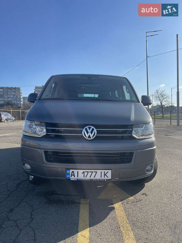 Мінівен Volkswagen Multivan 2010 в Києві фото Мінівен Volkswagen Multivan 2010 в Києві