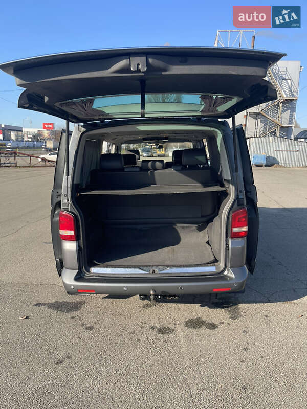 Мінівен Volkswagen Multivan 2010 в Києві фото 6 Мінівен Volkswagen Multivan 2010 в Києві