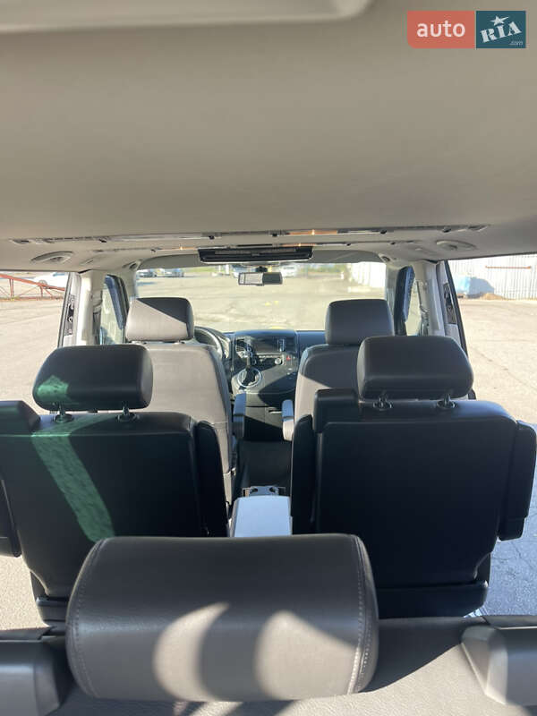 Мінівен Volkswagen Multivan 2010 в Києві фото 11 Мінівен Volkswagen Multivan 2010 в Києві