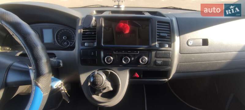 Мінівен Volkswagen Multivan 2010 в Києві фото 5 Мінівен Volkswagen Multivan 2010 в Києві