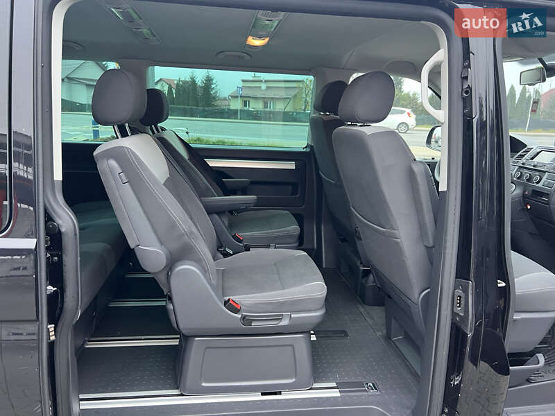 Минивэн Volkswagen Multivan 2013 в Дрогобыче