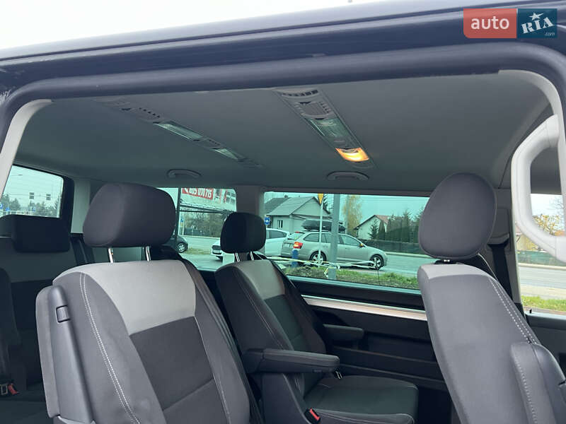 Минивэн Volkswagen Multivan 2013 в Дрогобыче