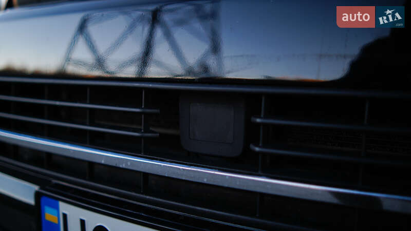 Мінівен Volkswagen Multivan 2016 в Львові