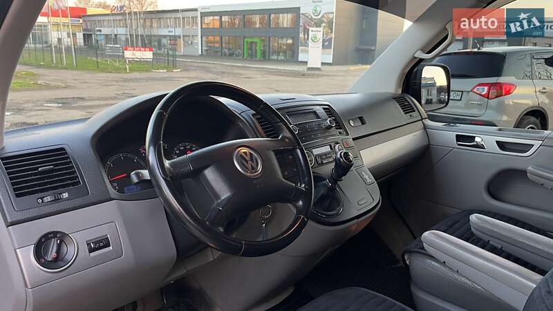 Минивэн Volkswagen Multivan 2006 в Николаеве