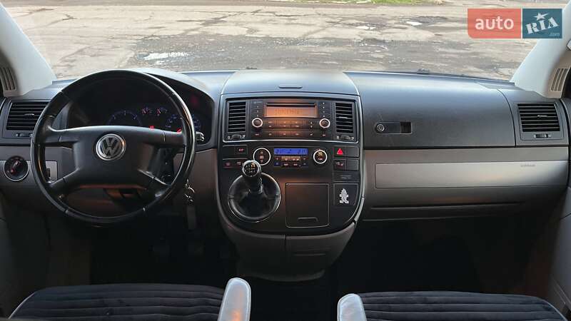 Минивэн Volkswagen Multivan 2006 в Николаеве