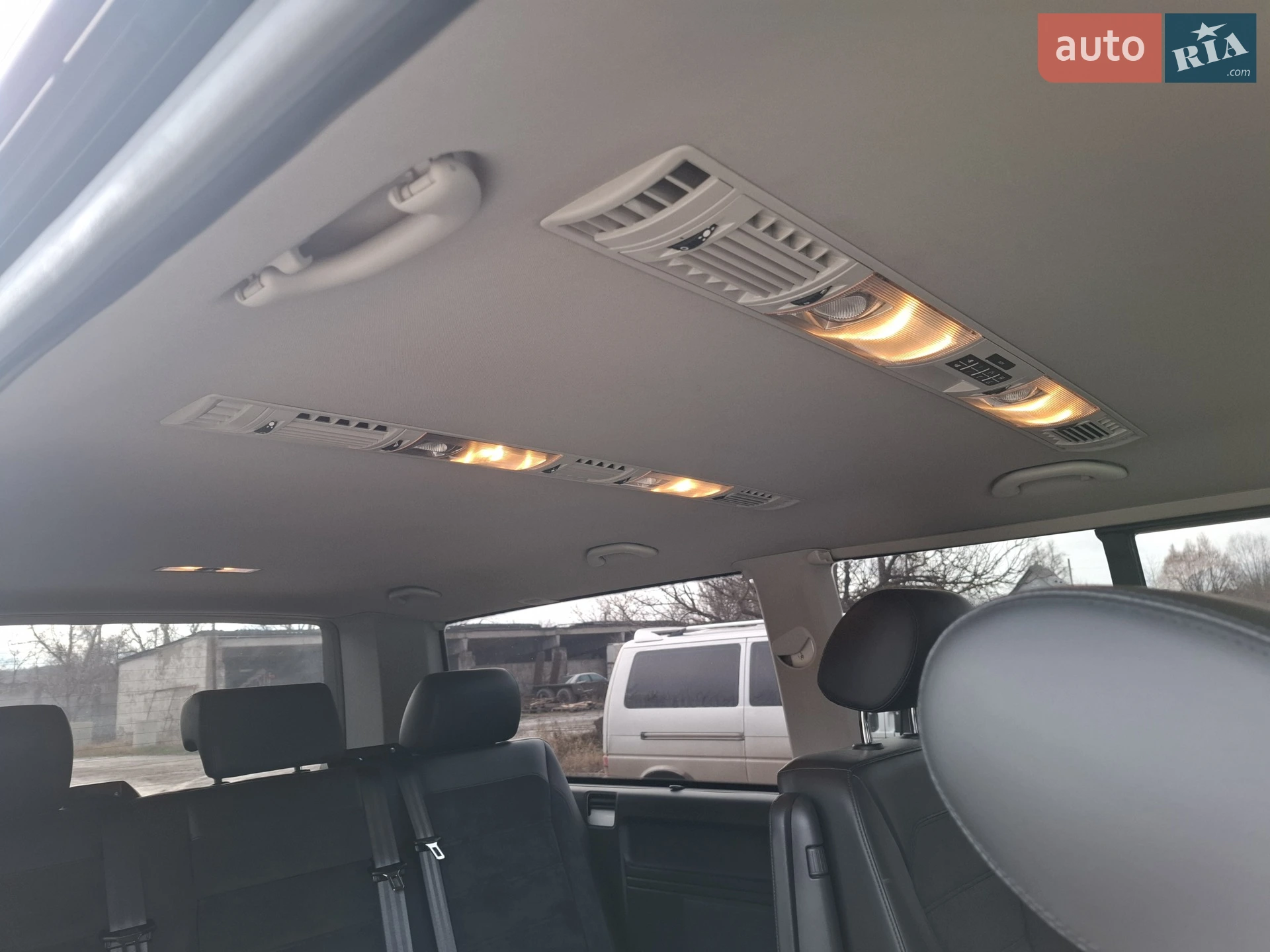 2017 Volkswagen Multivan - мініатюра 6
