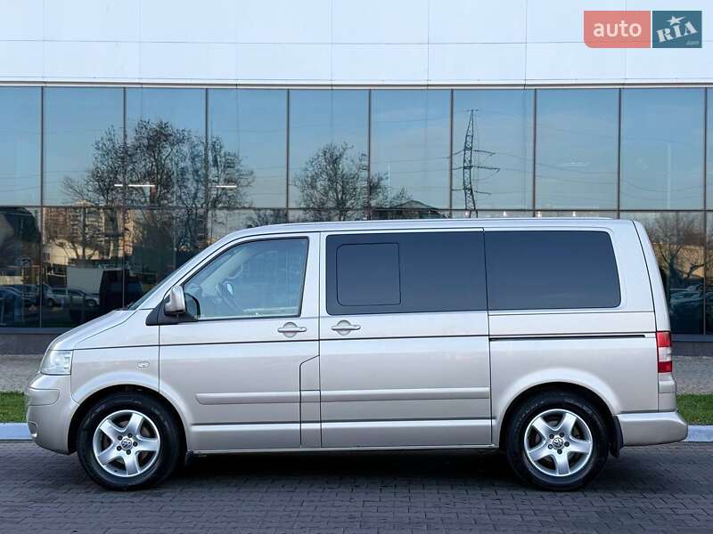Минивэн Volkswagen Multivan 2004 в Одессе фото 3 Минивэн Volkswagen Multivan 2004 в Одессе