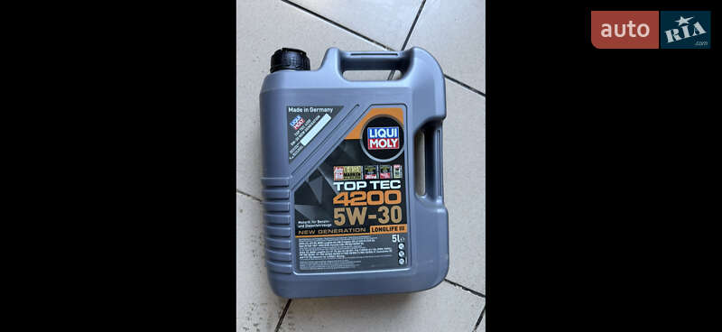 Мінівен Volkswagen Multivan 2016 в Львові