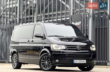 Мінівен Volkswagen Multivan 2012 в Києві