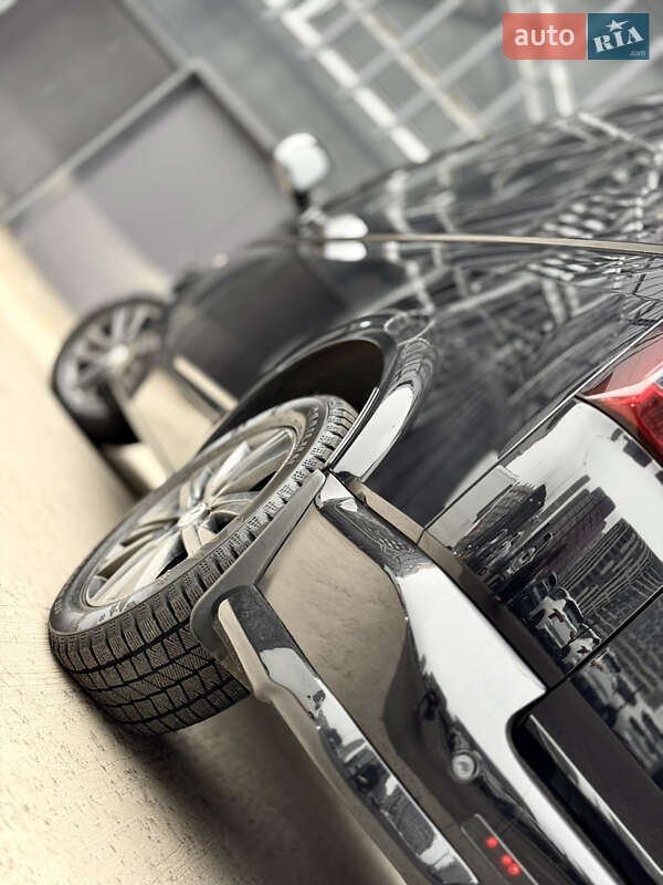 Минивэн Volkswagen Multivan 2012 в Киеве