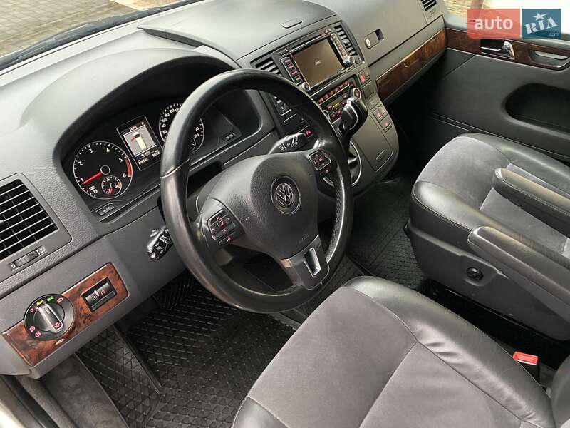 Мінівен Volkswagen Multivan 2013 в Охтирці фото 14 Мінівен Volkswagen Multivan 2013 в Охтирці