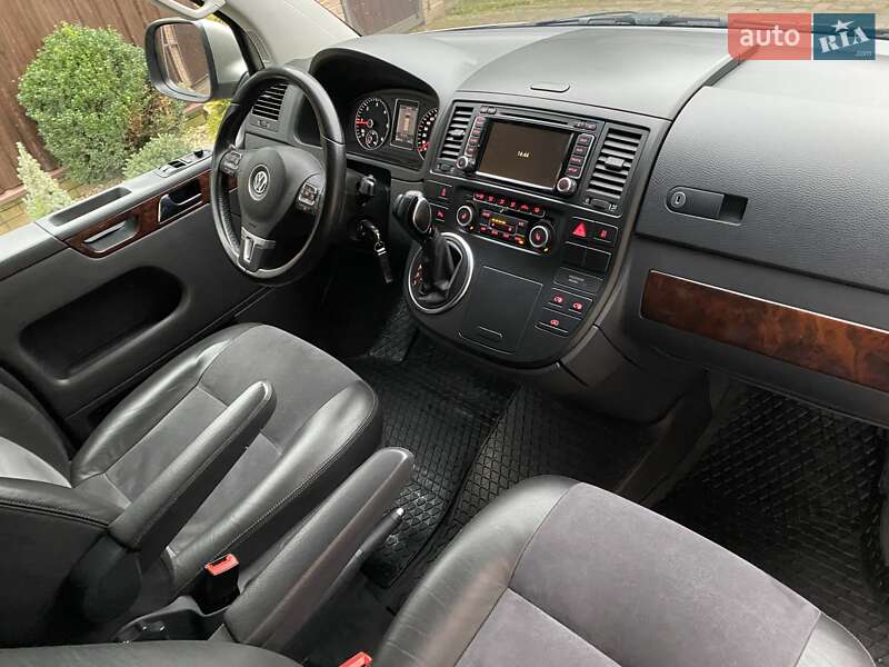Мінівен Volkswagen Multivan 2013 в Охтирці фото 26 Мінівен Volkswagen Multivan 2013 в Охтирці