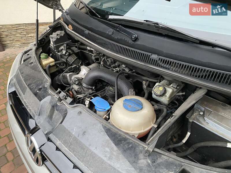 Мінівен Volkswagen Multivan 2013 в Охтирці фото 57 Мінівен Volkswagen Multivan 2013 в Охтирці