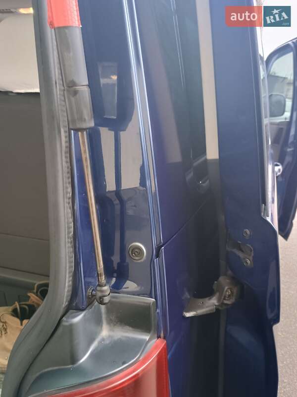 Минивэн Volkswagen Multivan 2004 в Николаеве фото 20 Минивэн Volkswagen Multivan 2004 в Николаеве