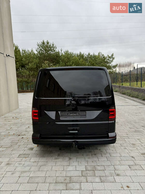 Минивэн Volkswagen Multivan 2018 в Луцке