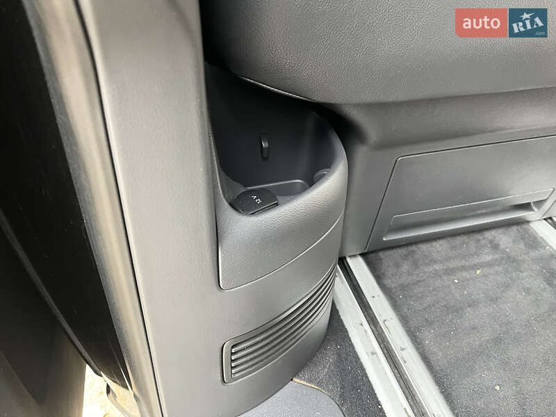 Минивэн Volkswagen Multivan 2005 в Чернигове фото 21 Минивэн Volkswagen Multivan 2005 в Чернигове