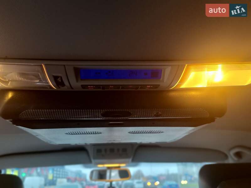 Минивэн Volkswagen Multivan 2006 в Чернигове фото 10 Минивэн Volkswagen Multivan 2006 в Чернигове
