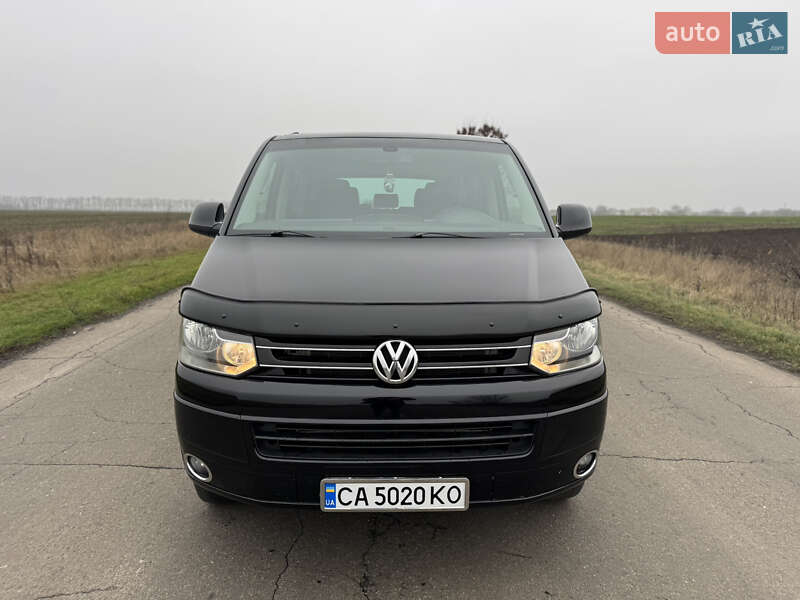 Минивэн Volkswagen Multivan 2013 в Каменке