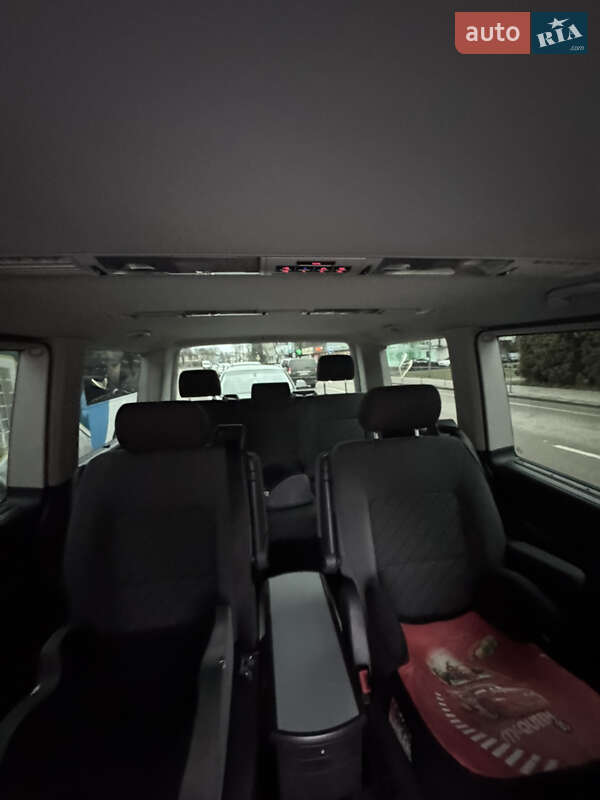 Минивэн Volkswagen Multivan 2014 в Львове