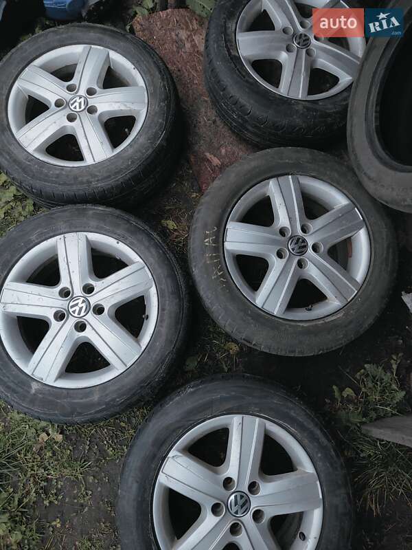 Минивэн Volkswagen Multivan 2013 в Сарнах