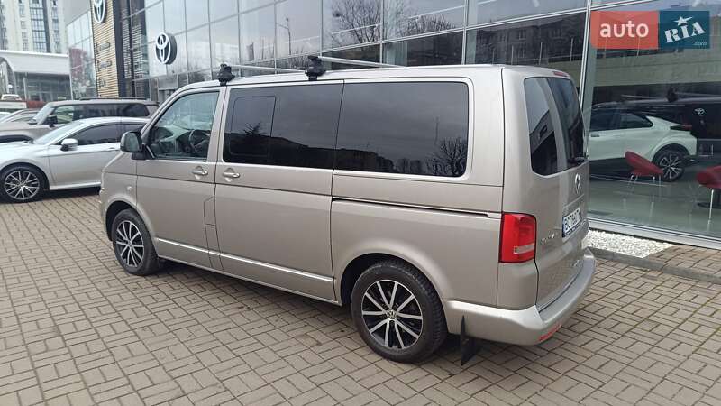 Volkswagen Multivan 2013 Volkswagen Multivan 2013