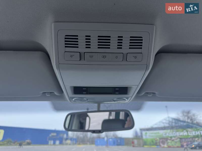 Минивэн Volkswagen Multivan 2007 в Днепре фото 25 Минивэн Volkswagen Multivan 2007 в Днепре