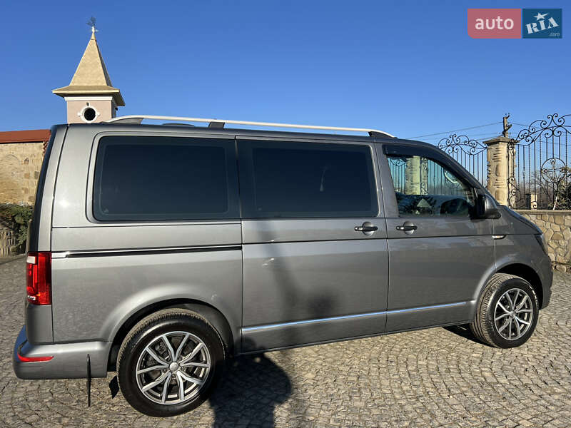 Минивэн Volkswagen Multivan 2018 в Черновцах