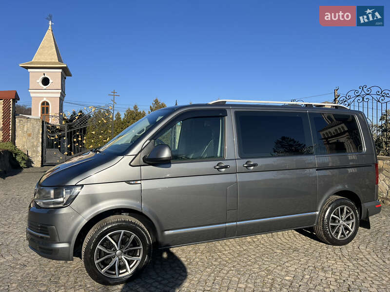 Минивэн Volkswagen Multivan 2018 в Черновцах