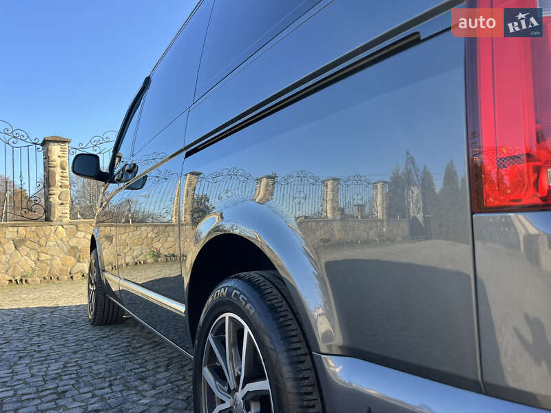 Минивэн Volkswagen Multivan 2018 в Черновцах