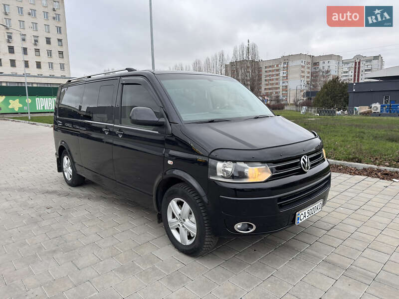 Минивэн Volkswagen Multivan 2013 в Черкассах