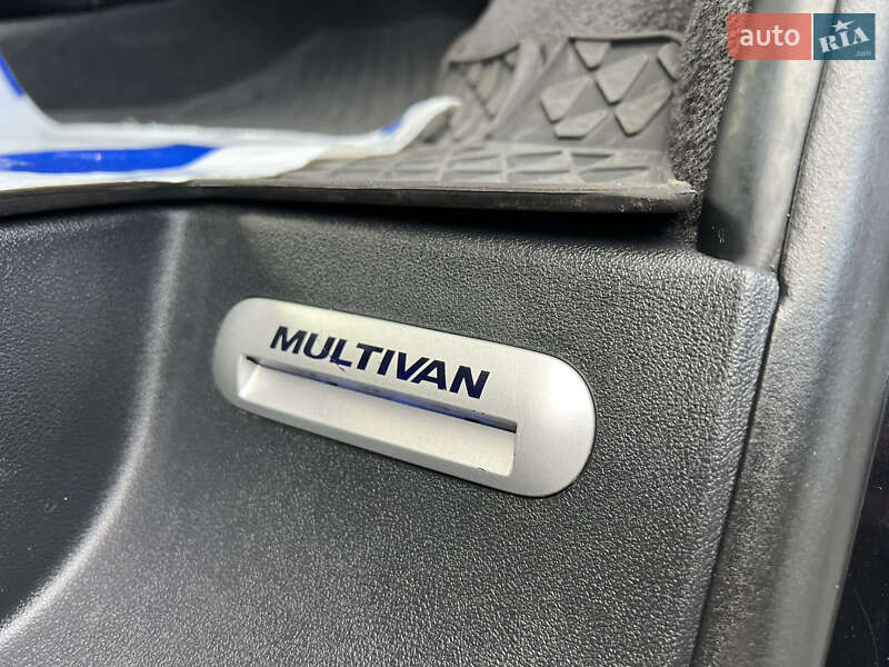 Минивэн Volkswagen Multivan 2017 в Луцке фото 16 Минивэн Volkswagen Multivan 2017 в Луцке