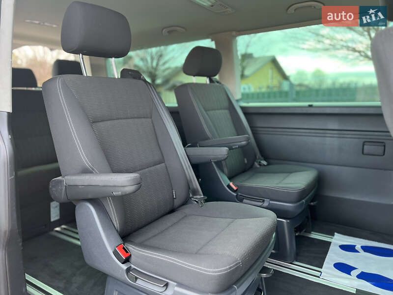 Минивэн Volkswagen Multivan 2017 в Луцке фото 19 Минивэн Volkswagen Multivan 2017 в Луцке