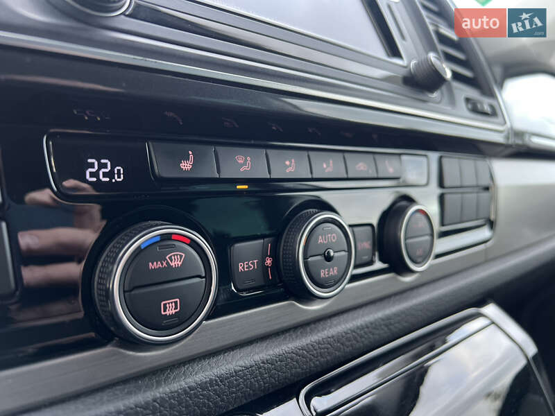 Минивэн Volkswagen Multivan 2017 в Луцке фото 41 Минивэн Volkswagen Multivan 2017 в Луцке