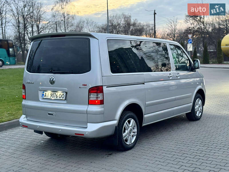 Минивэн Volkswagen Multivan 2006 в Ровно фото Минивэн Volkswagen Multivan 2006 в Ровно